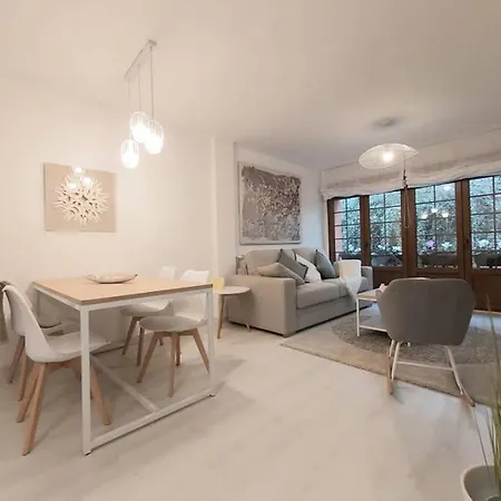 Nuevo-casco Histórico-parking Gratuito. * Oviedo