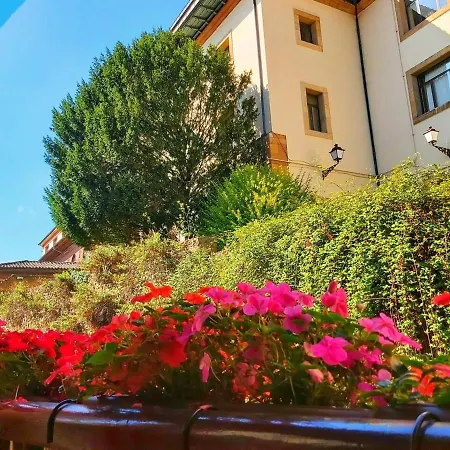 Nuevo-casco Histórico-parking Gratuito. Apartamento *